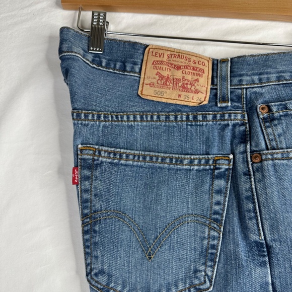 Levi's Strauss &‎ Co. Men's 505 Blue Jeans Regular Fit Size 36W 34L - Picture 3 of 5